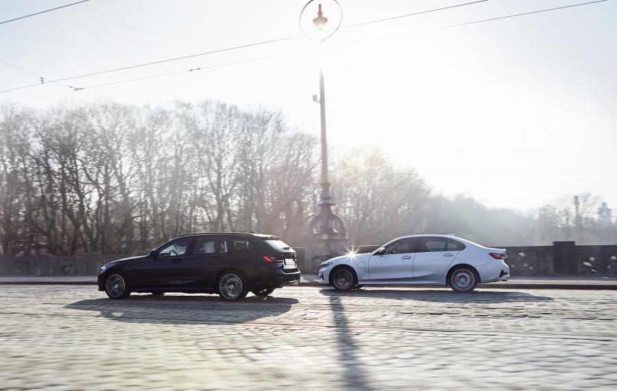  BMW 330e (G20) 2018 года  (WW) (фото 38 из 44)